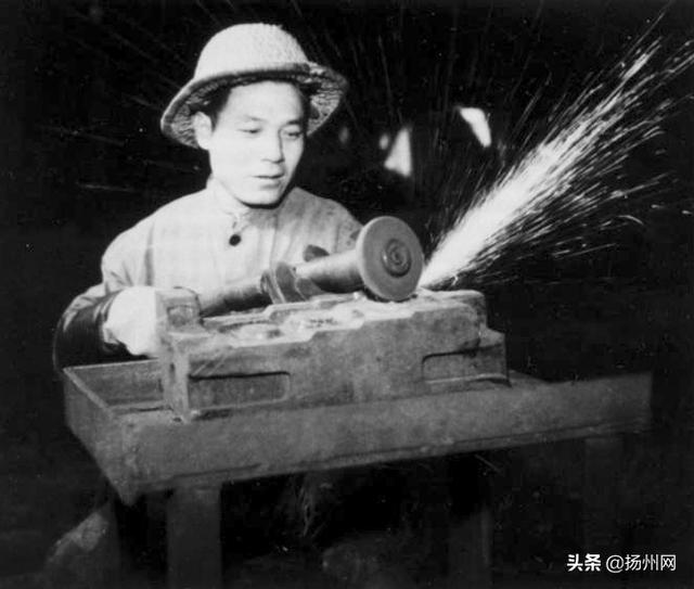 冶金廠過(guò)去啥模樣？這組照片“講”給你聽(tīng)